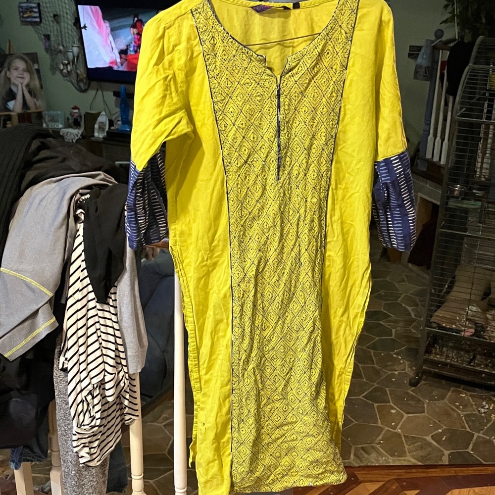 Elegant Yellow and Blue Long Sleeve Dress